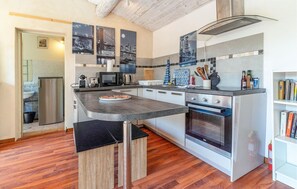 Fridge, oven, coffee/tea maker - Amazing apartment in Avignon with WiFi (Avignon)