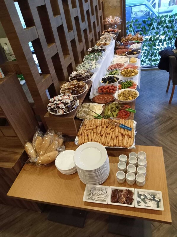 Restaurant - Astopia (Aliaga)