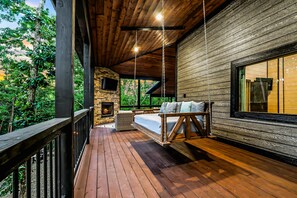 Terrace/patio - Mtn. Views/Pool Spa/Direct ATV Trails/Pool Table! (Broken Bow)