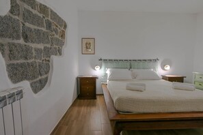 2 habitaciones y ropa de cama