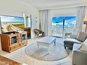 Smart-TV, DVD-Player, Bücher