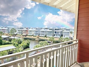 Property grounds - Tide The Knot – Poolside Condo | Min Walk to Beach • Sleeps 6 (Mexico Beach)
