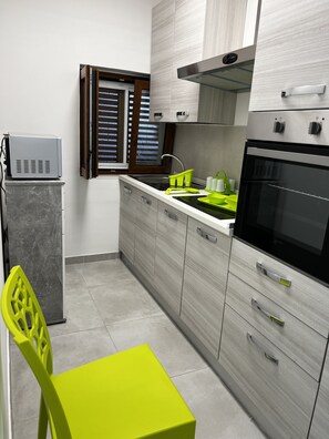 Private kitchen - Casa vacanza Campomarino di maruggio
 (Campomarino)