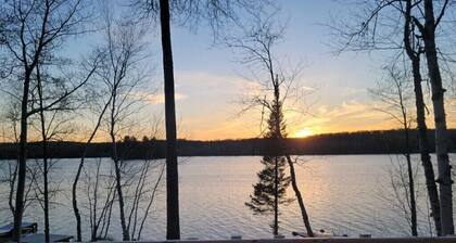 Lone Pine: Unplug & Unwind – Summer on Stanley Lake