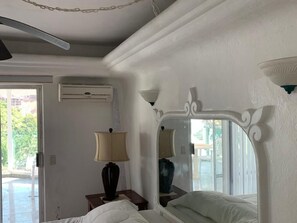 5 bedrooms, WiFi, bed sheets