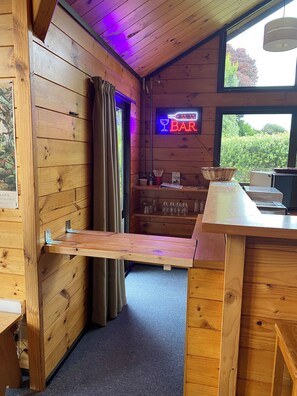 Ferienhütte | Wohnbereich | Kamin