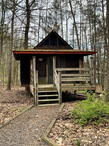 Wald - Rustic Lakeside Cabins half hour to Penn State