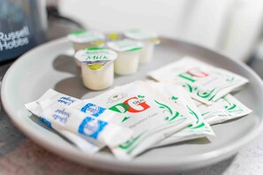 Shower, hair dryer - Ground floor studio close to the city! (Birmingham)