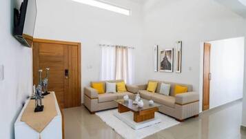 Smart-tv, eldstad och tv-spel