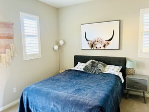 3 bedrooms, travel cot, WiFi, bed sheets