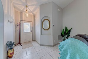 4 Schlafzimmer, Bügeleisen/Bügelbrett, Reisekinderbett, kostenloses WLAN