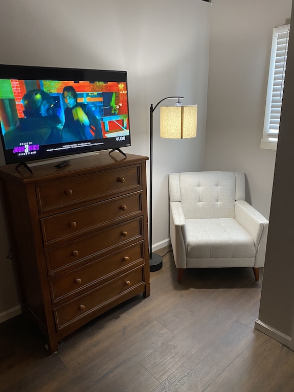 Newely Remodeled Studio! - Michigan City