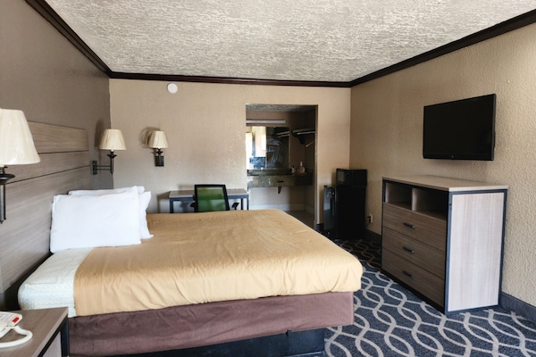 Standard Room | 1 bedroom, free WiFi, bed sheets