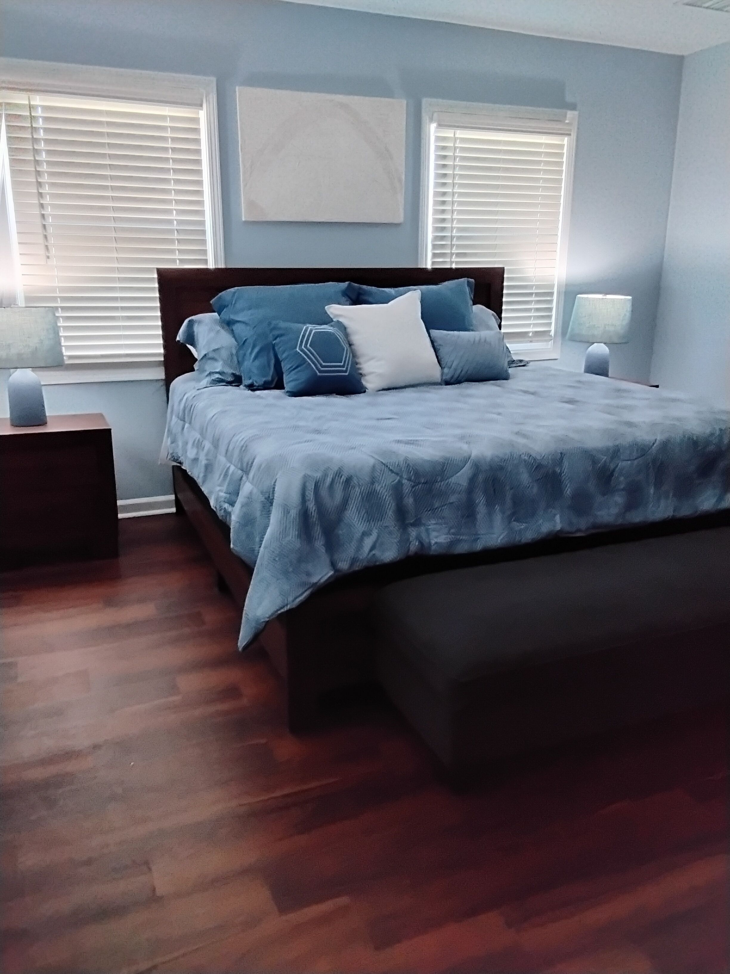 5 Schlafzimmer, Bügeleisen/Bügelbrett, kostenloses WLAN, Bettwäsche