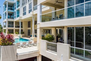 Outdoor pool, a heated pool