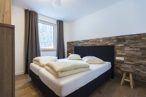 4 bedrooms, WiFi