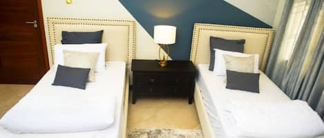 2 chambres, fer et planche Ă repasser, Wi-Fi, draps fournis