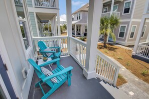 Luokittelematon kuva, 5 kautta 50, painike