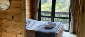 Chill cabin with outside spa
