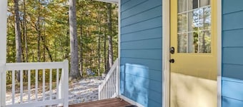 1 Bedroom Cottage near Dupont State Park