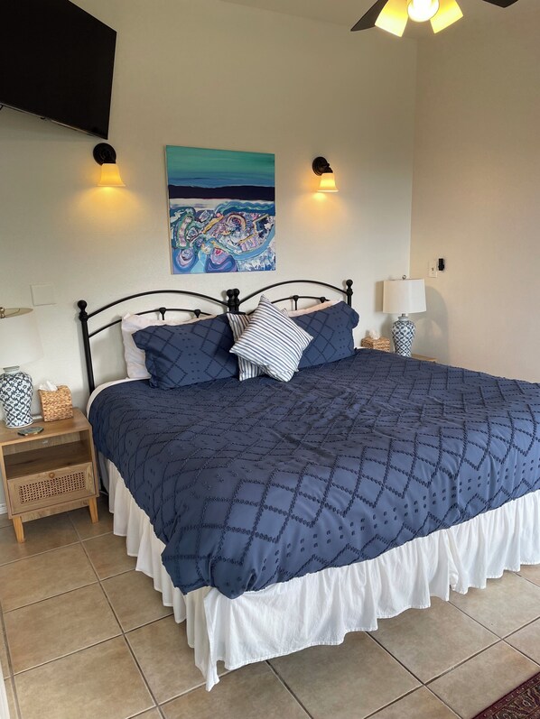 1 bedroom, in-room safe, Internet, bed sheets