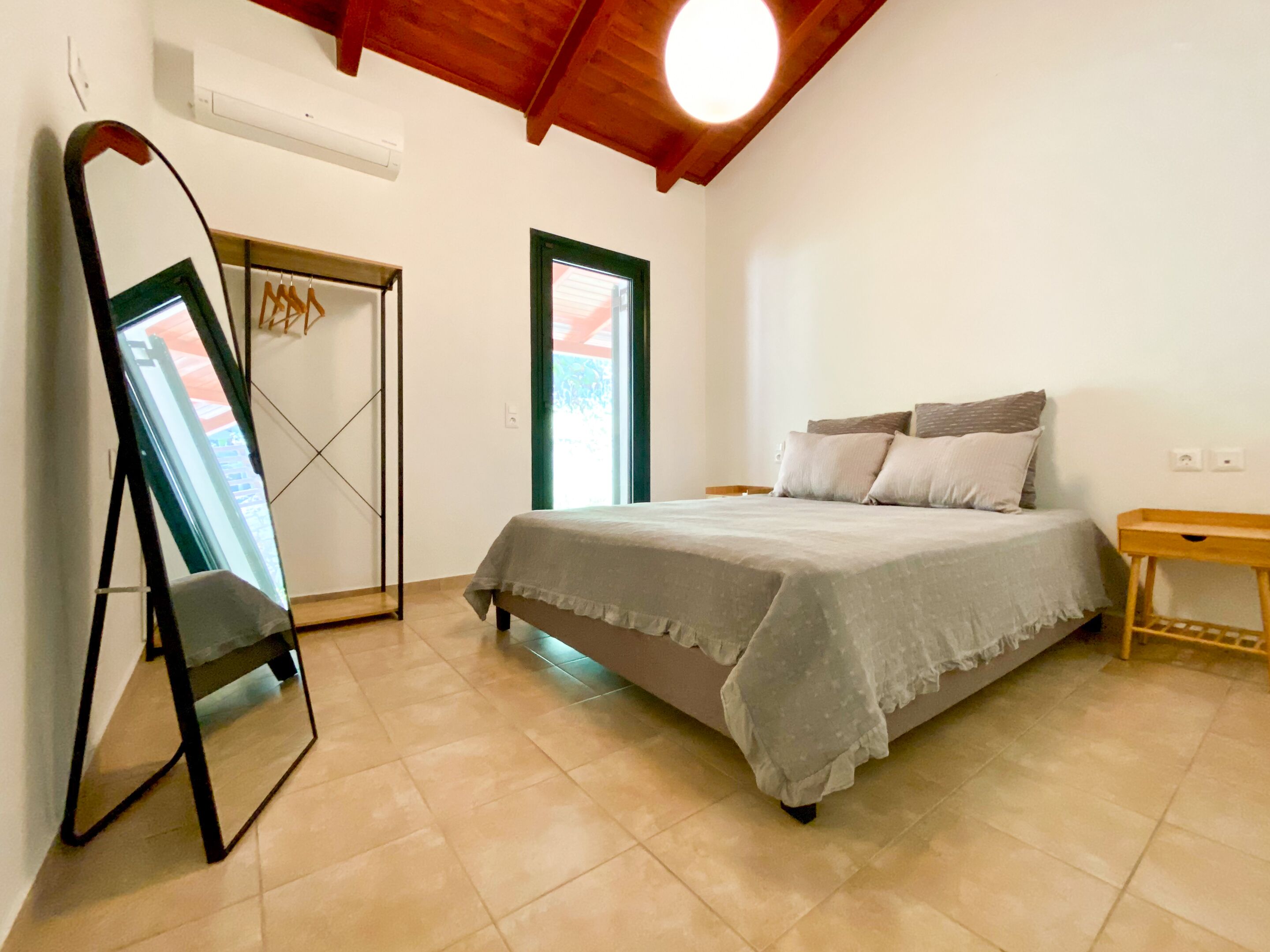 2 Schlafzimmer, Schreibtisch, kostenloses WLAN, Bettwäsche