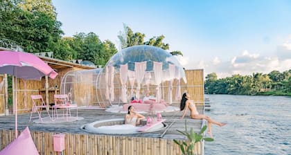 The Three Bubble Houses