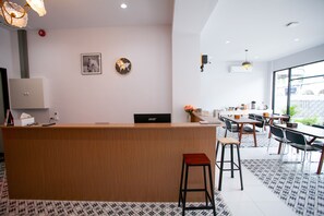 Reception - The Brown boutique patong (Patong)