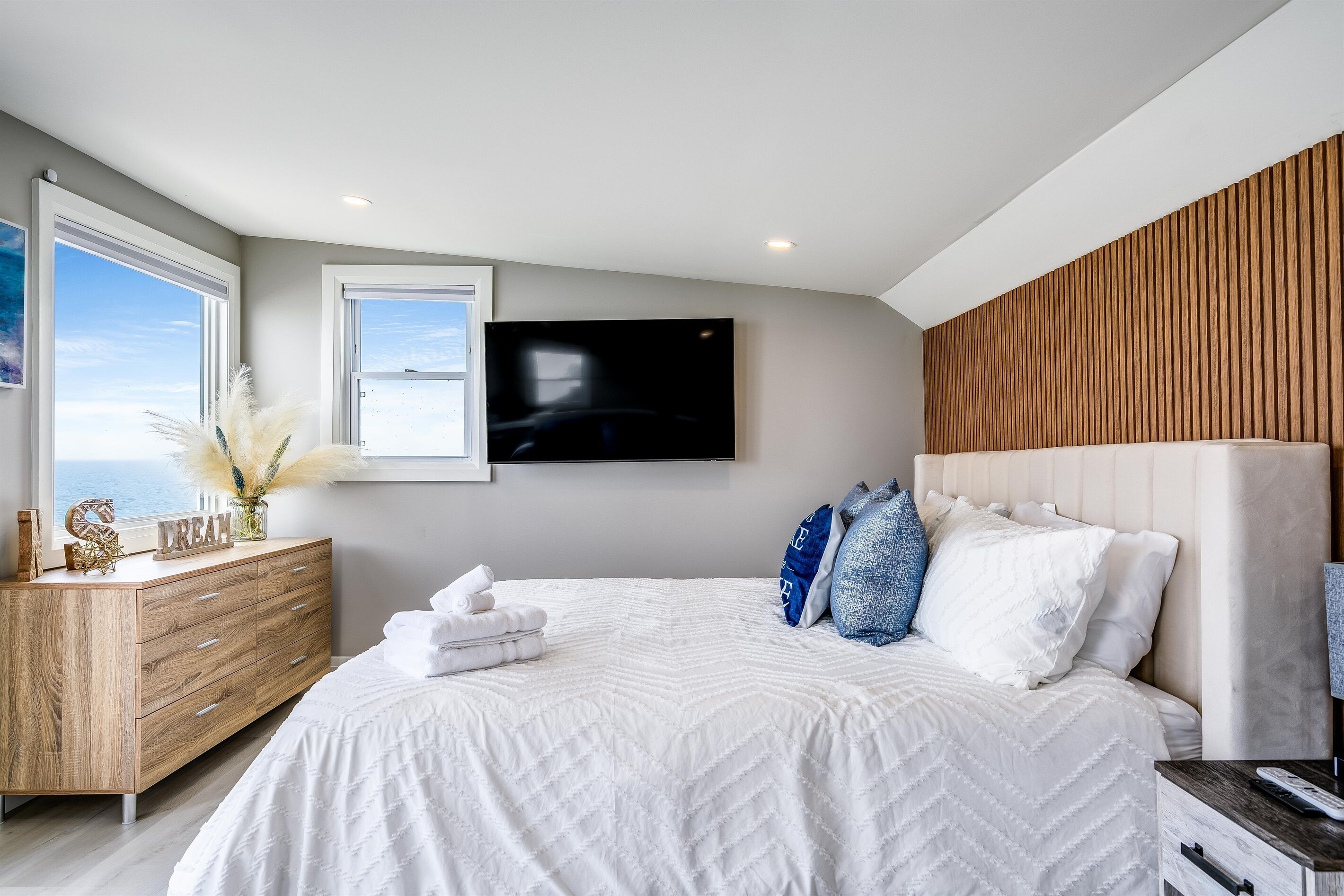 2 Schlafzimmer, Schreibtisch, Bügeleisen/Bügelbrett, kostenloses WLAN