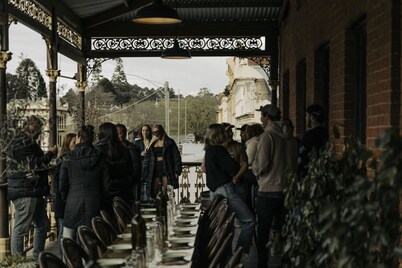 Tanswells Commercial Hote