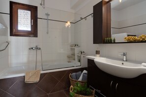 Villa Confort | Salle de bain | Pantoufles