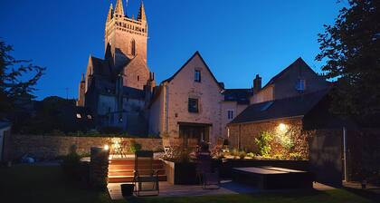 Magnificent house of character with an amazing park