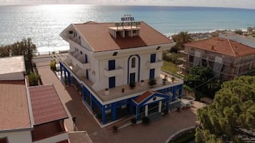 Façade de lâhĂ©bergement