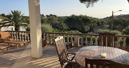 Casa Grillon mit Beheizbarem Pool / Wifi / Ruhige Lage / 6 Personen