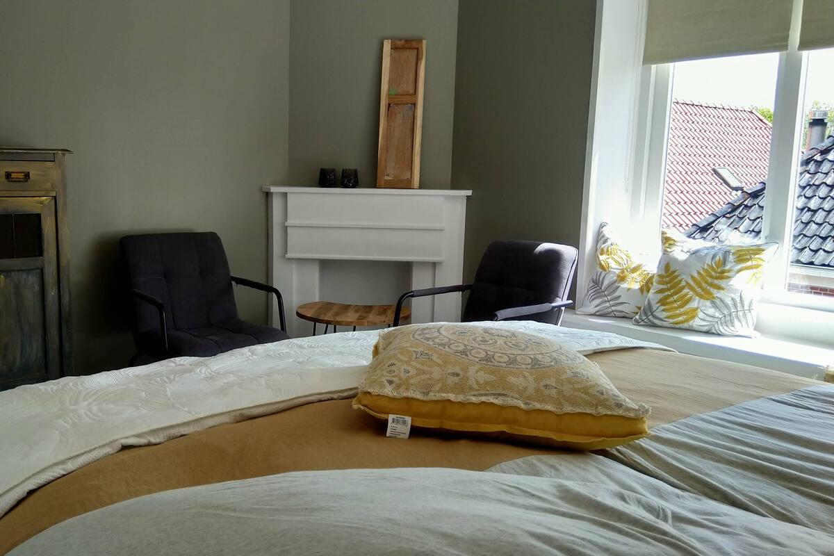 Habitación doble, 1 cama doble | Ropa de cama hipoalergénica y colchones Select Comfort
