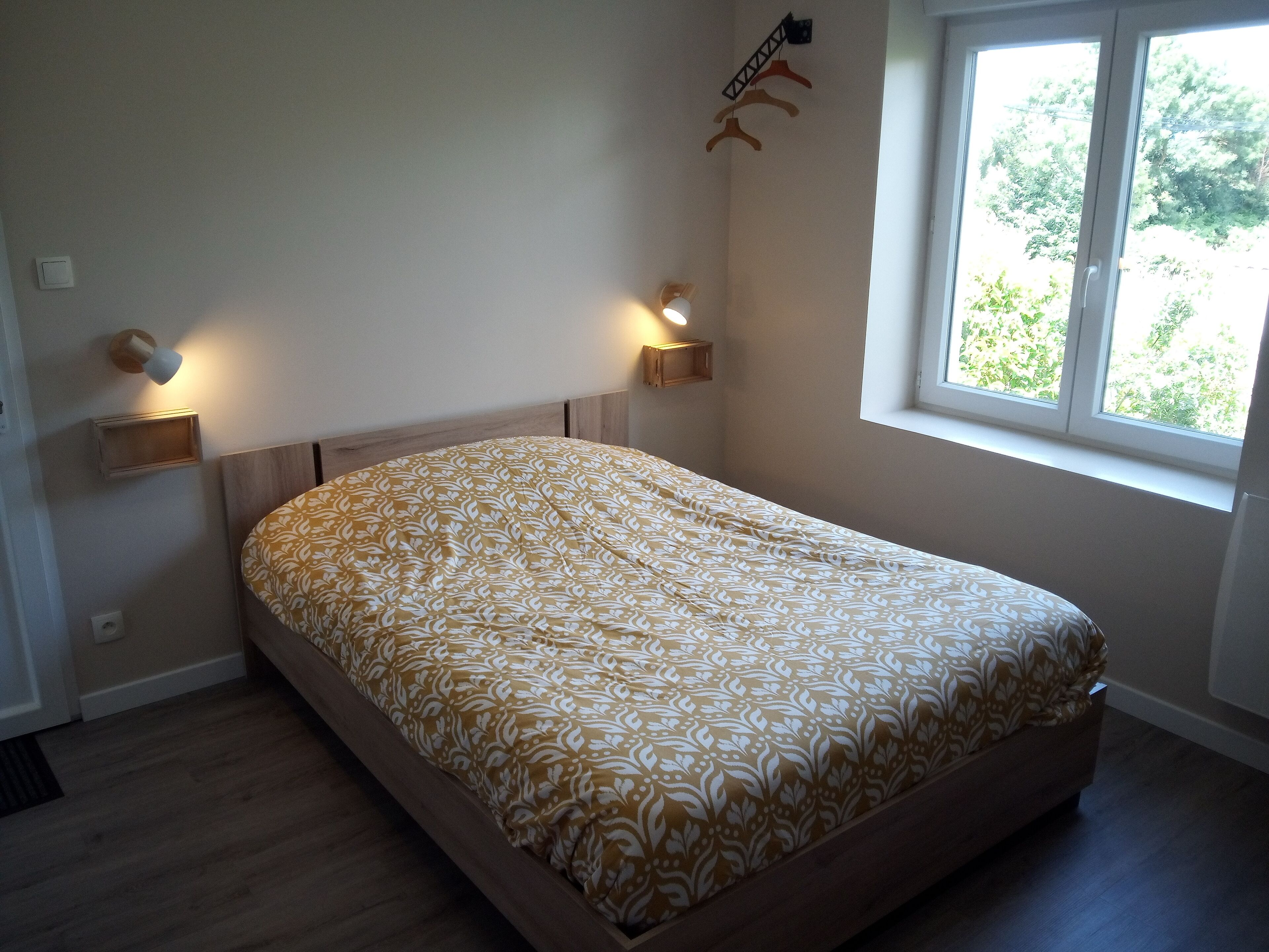 1 chambre, chambres insonorisées, Wi-Fi gratuit, draps fournis