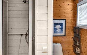 Shower - Awesome home in Førde i Hordaland with WiFi (Førde i Hordaland)