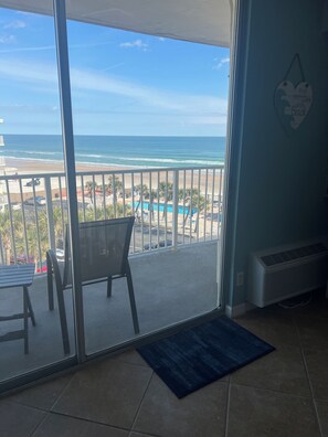 Interior - Top Floor Oceanfront Studio with Balcony and Pools. (Daytona Beach)