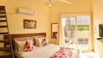 1 bedroom, Egyptian cotton sheets, premium bedding, minibar