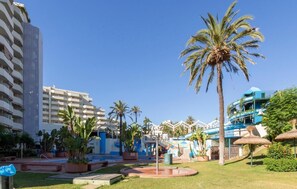Property grounds - front line to the  ⛱️🏖️, Benalmádena costa (Benalmádena)