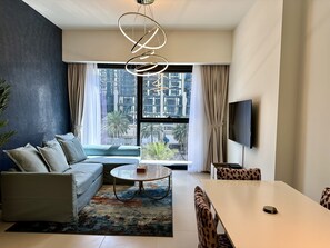 프리미엄 아파트 | 거실 공간