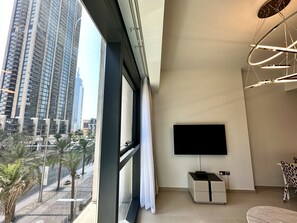 프리미엄 아파트 | 거실 공간