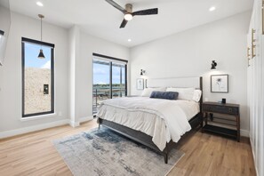 4 habitaciones, wifi gratis y ropa de cama 