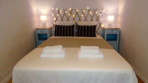 3 chambres, fer et planche à repasser, Wi-Fi gratuit