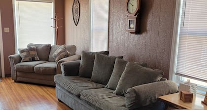 Business or Pleasure - a perfect and cozy get-away!