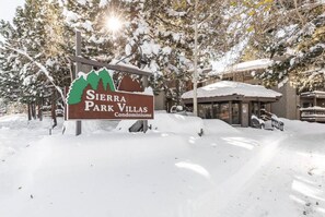 المنطقة المحيطة بالمنشأة