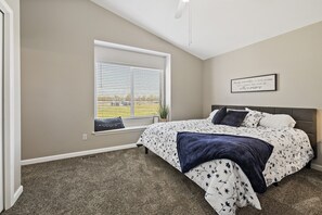 3 bedrooms, iron/ironing board, travel cot, free WiFi