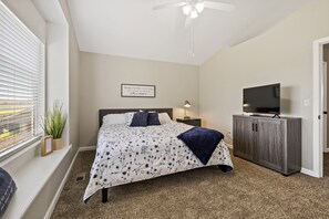 3 bedrooms, iron/ironing board, travel crib, free WiFi