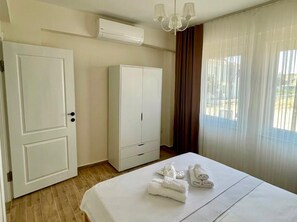 Habitación estándar doble | Ropa de cama de alta calidad, wifi gratis, ropa de cama