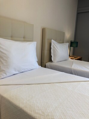 Superior Double or Twin Room | Travel crib, free WiFi, bed sheets - Villa Rey Hotel & Spa (Vila de Rei)